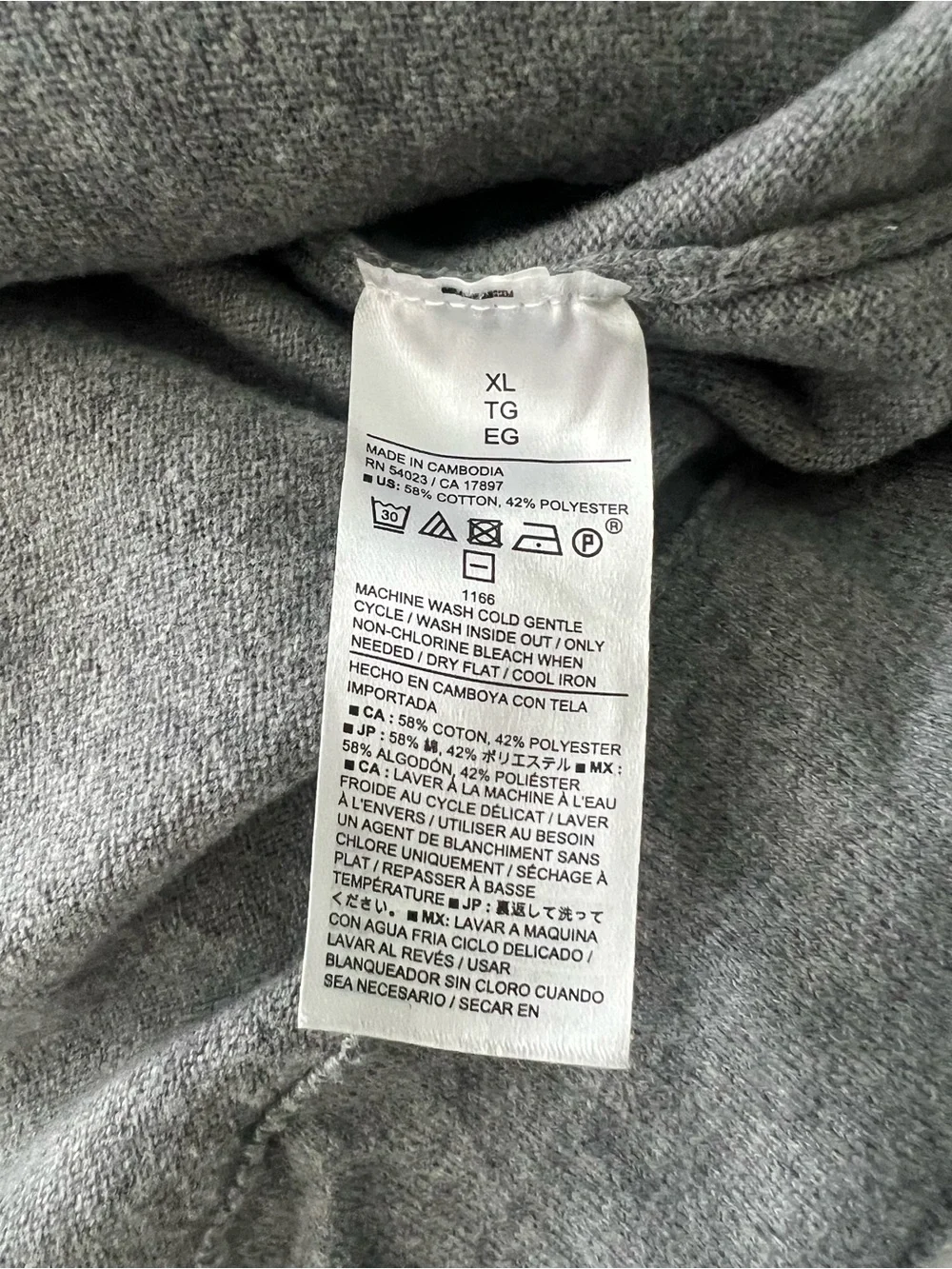 Banana Republic Men's Grey Crewneck Sweater
